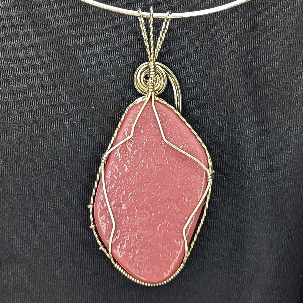 WOW Signed Pink * Rainbow * DICHROIC Sterling Silver Wire-Wrapped Glass Pendant - Picture 3 of 3